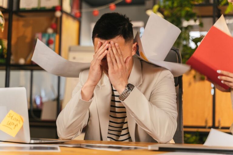 임금체불 신고 관련 사진